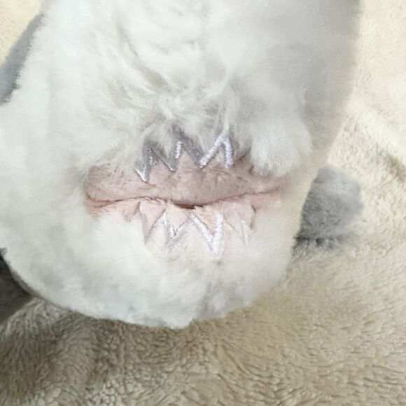 Wild Republic Great White Shark 14” Plush Embroidered Eye Stuffed Toy - Picture 4 of 6